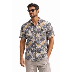 Salt Life Tropical Hawaiian Shirt Mens XXL NWT Monstera Leaf Button Up Beach
